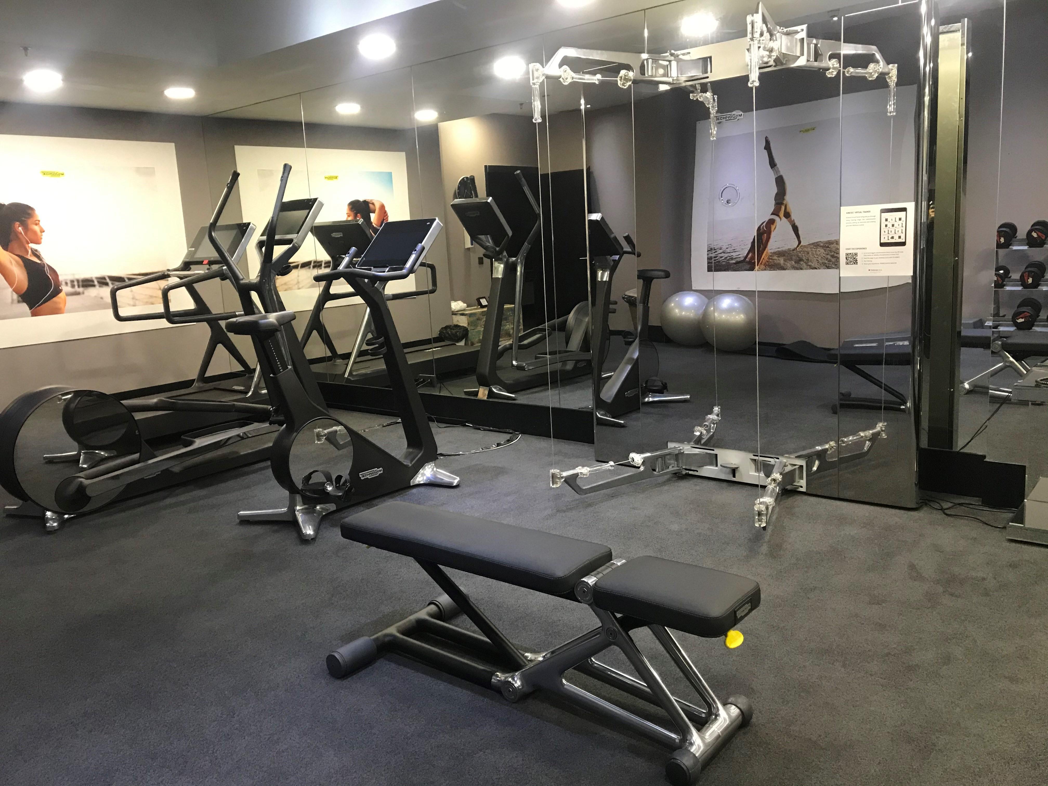 138 Liberdade Hotel Лиссабон Экстерьер фото A gym in the UK