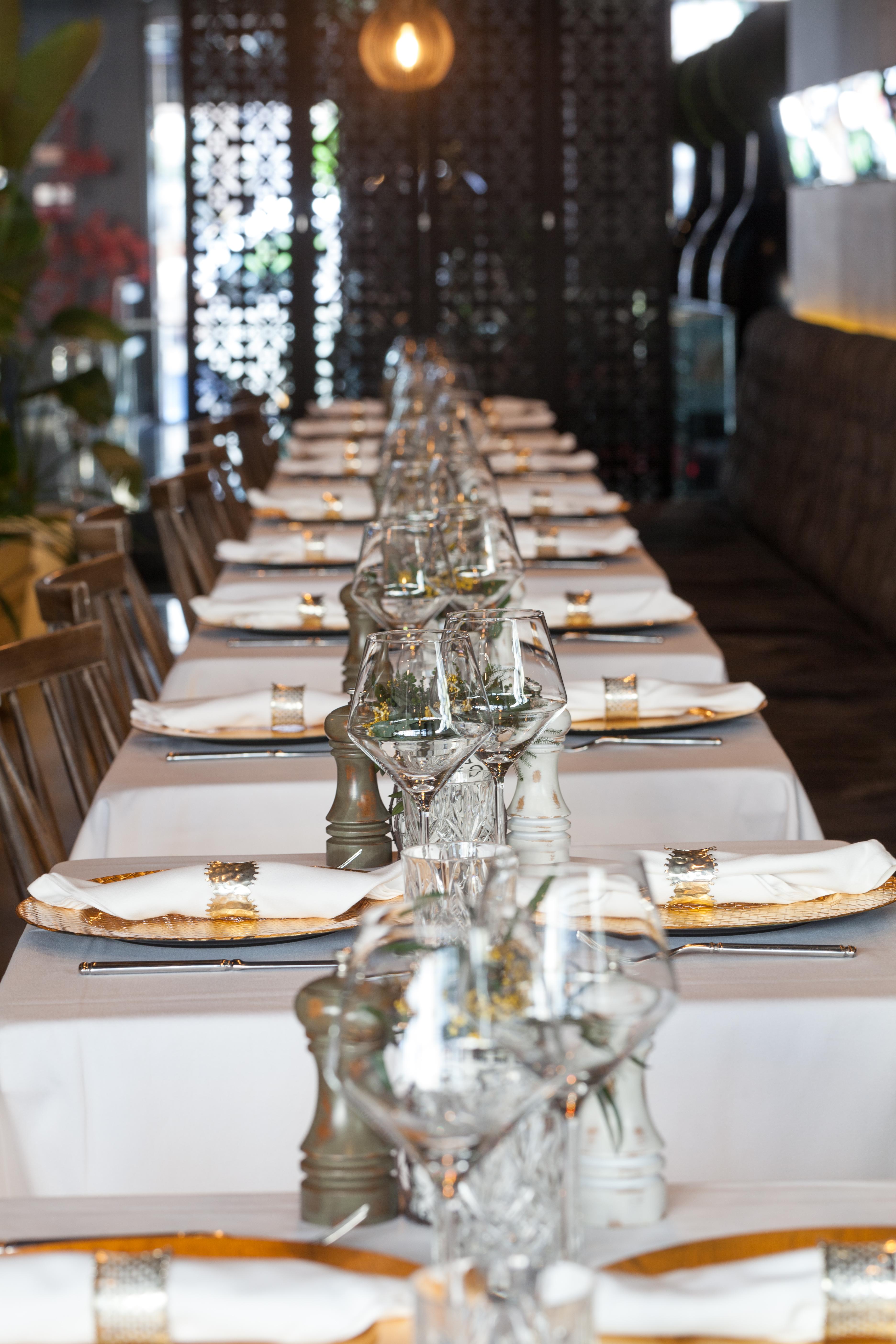 138 Liberdade Hotel Лиссабон Экстерьер фото A table set for a formal dinner
